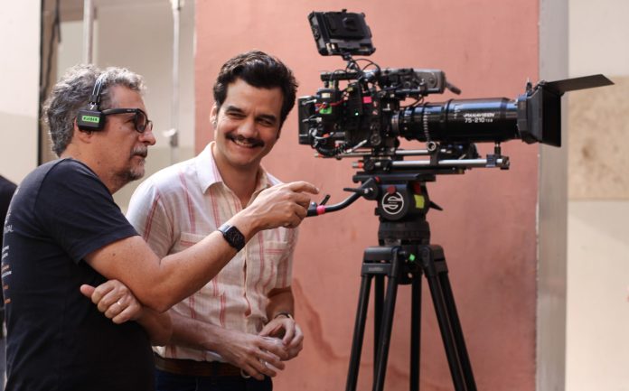 kleber-mendonca-filho-e-wagner-moura-creditos-laura-castor-1-scaled