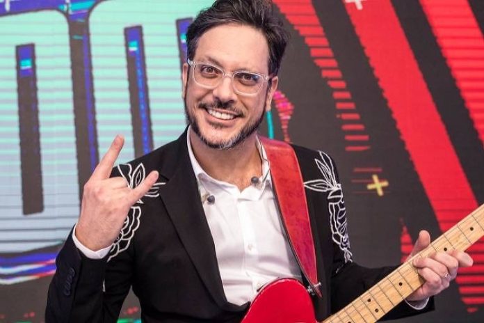 Lúcio Mauro Filho revela que teve câncer no intestino antes de morte da mãe