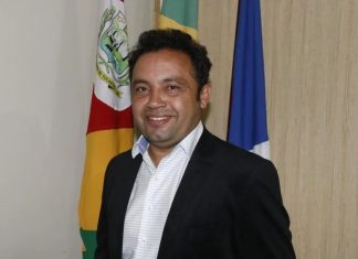 Família cobra respostas oito anos após assassinato de prefeito durante o mandato no Tocantins